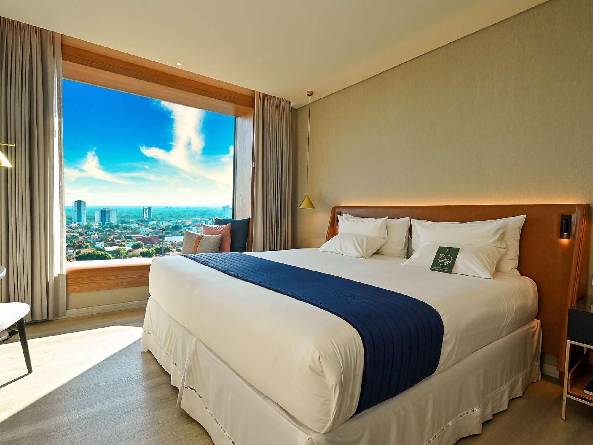 Novotel 산타 크루즈 드 라 시에라 외부 사진
