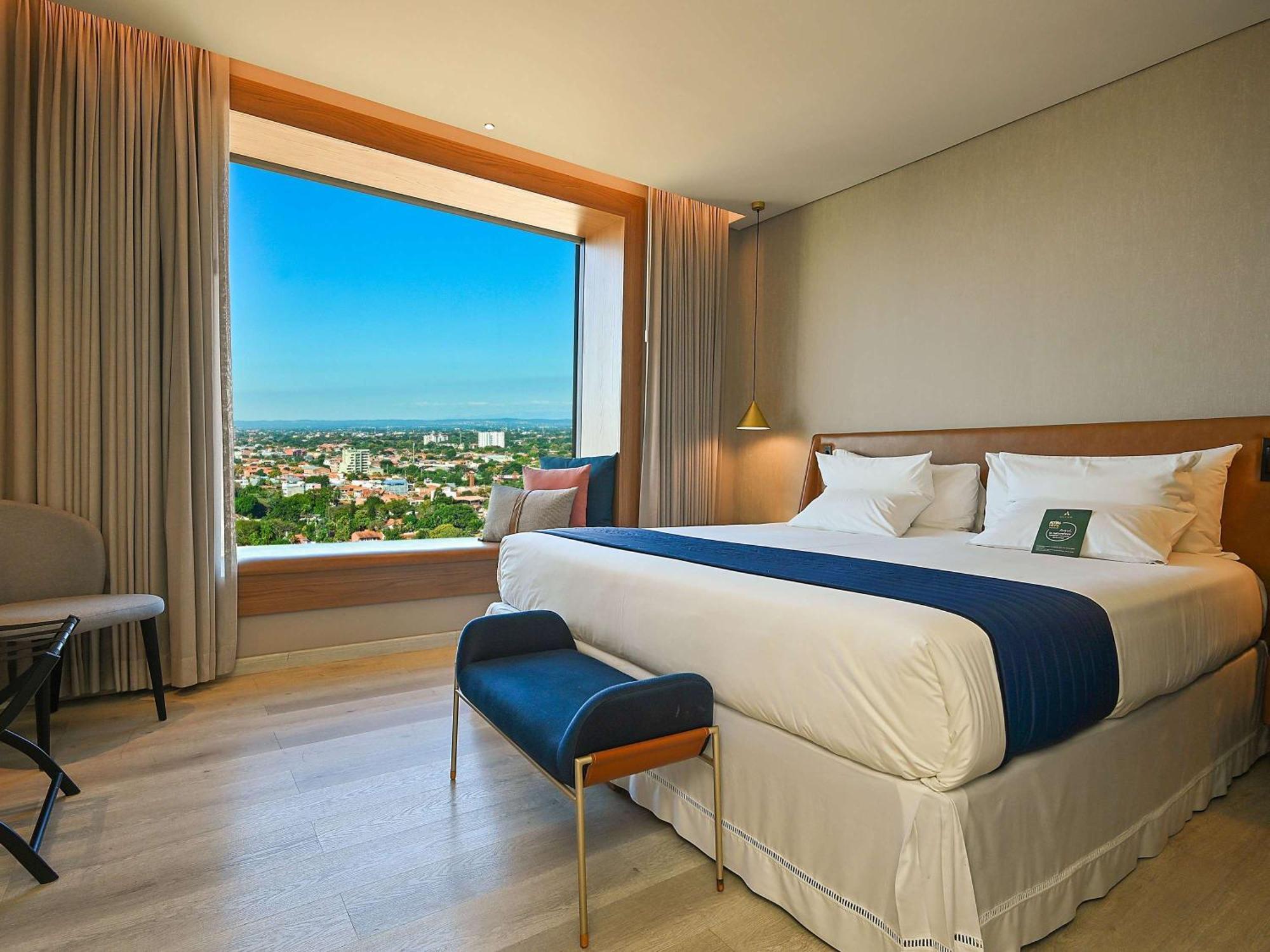 Novotel 산타 크루즈 드 라 시에라 외부 사진